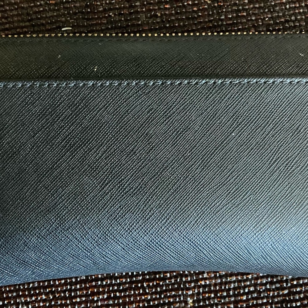 Kate Spade Wallet - Picture 4 of 4